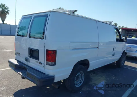 2011 Ford E-250 Commercial z USA, uszkodzony, nr VIN 1FTNE2EL7BDA94086